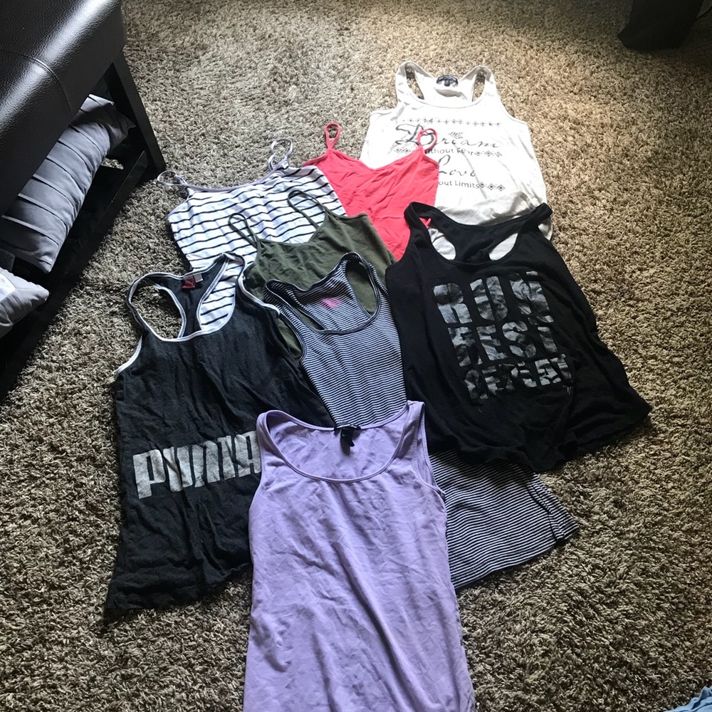 Women’s size small tanks